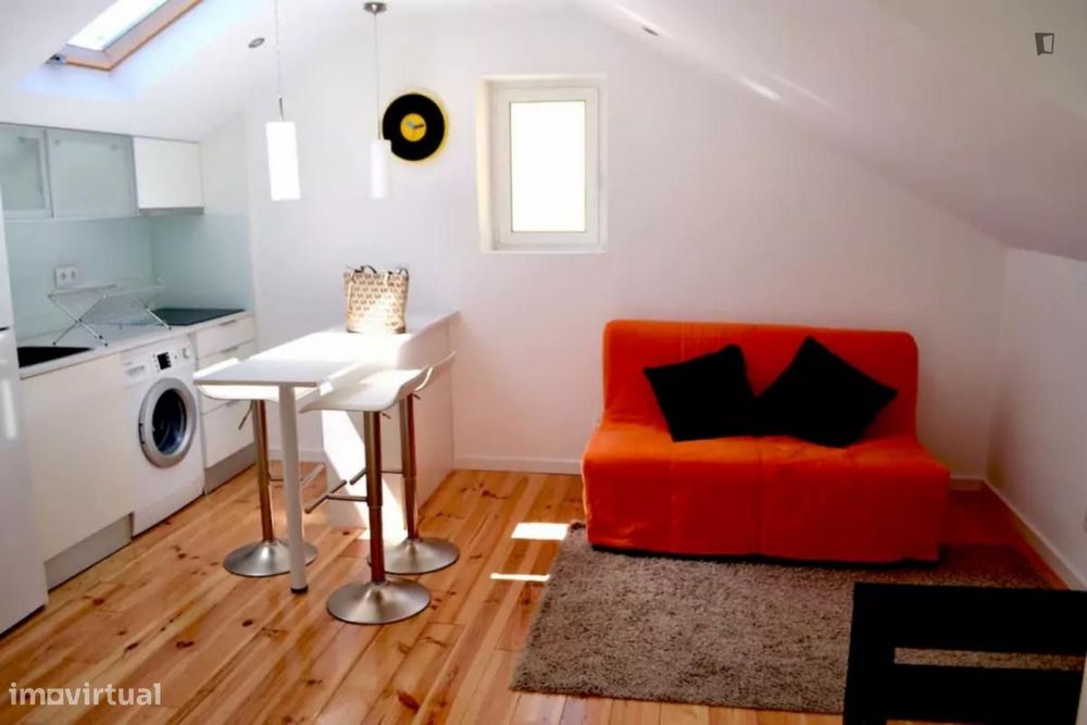 Apartamento com 1 quartos - localizado em Alcântara Lisbon
