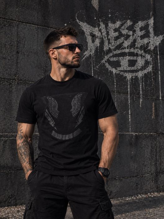футболка Diesel з прінтом