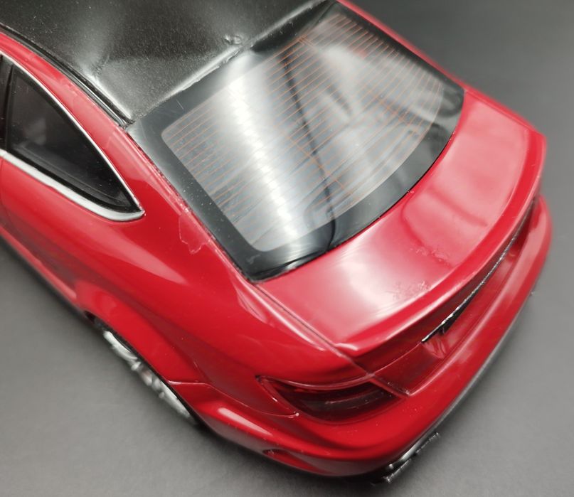 1:18 GT Spirit Mercedes Benz C63 AMG Coupe C204 Red Limited Edition