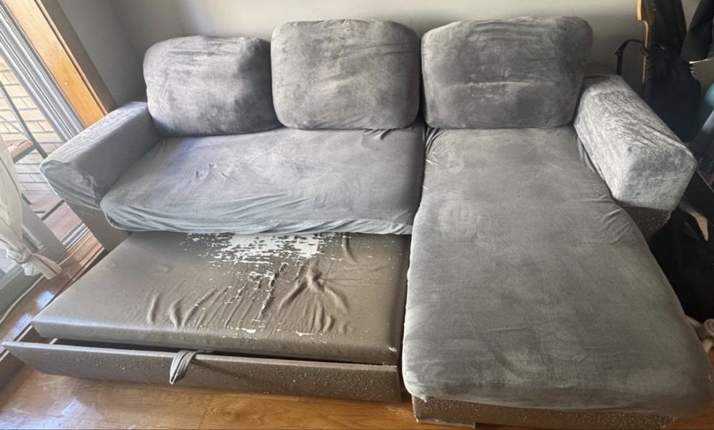 DOAÇÃO Sofá cama chaise longue - confortável e em pele cinza com capa de veludo cinzento