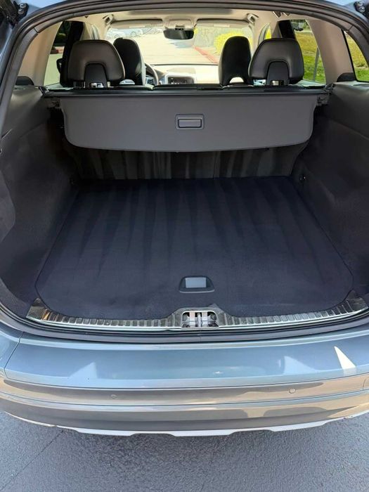 Volvo XC60      2018