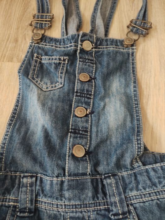 Krótkie spodenki ogrodniczki