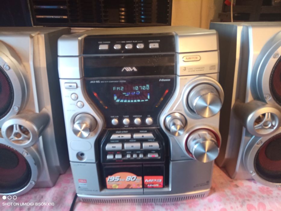 Мощнейший музыкальный центр Aiwa