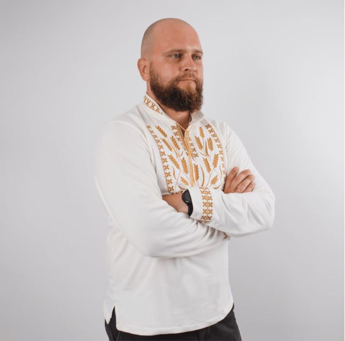 Фемілі лук, вишиванки для родини, біла вишиванка чоловіча з колосками