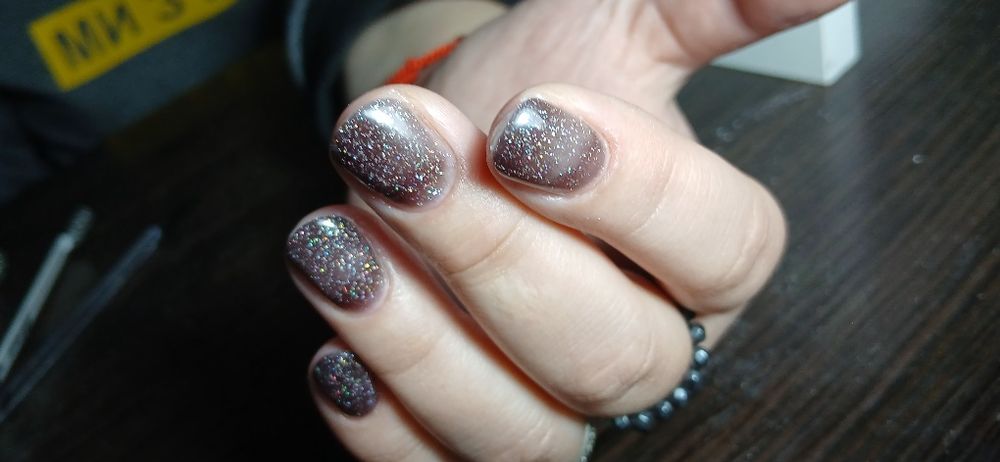 Манікюр. Працюю без світла