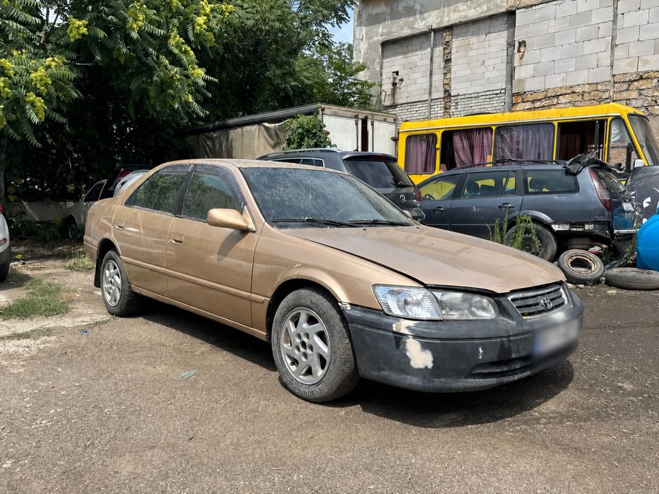 По запчастям toyota Camry  тойота камри xv20 3.0 2.2 автомат механика