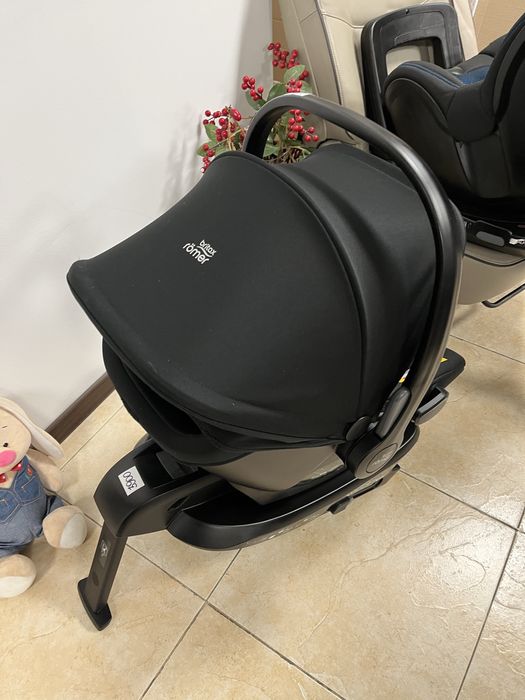 Автокрісло Britax Römer Baby-Safe Core Група 0+ (0-13 кг) автокресло