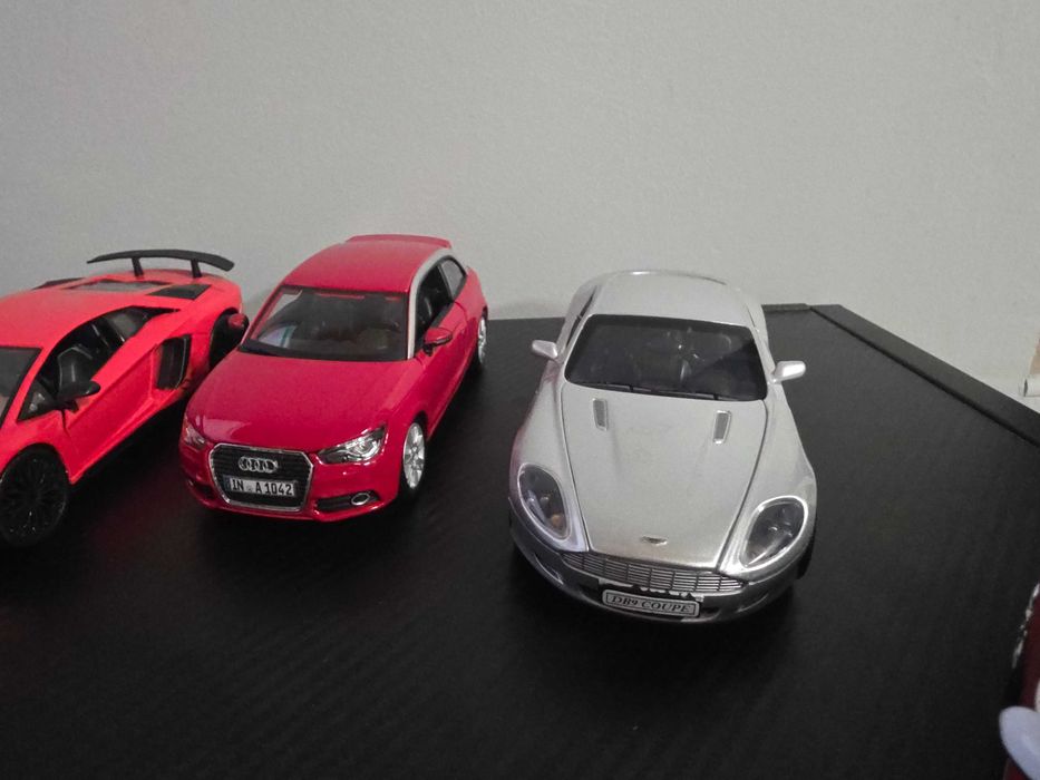 Modele samochodow skala 1:24 OPIS!!!