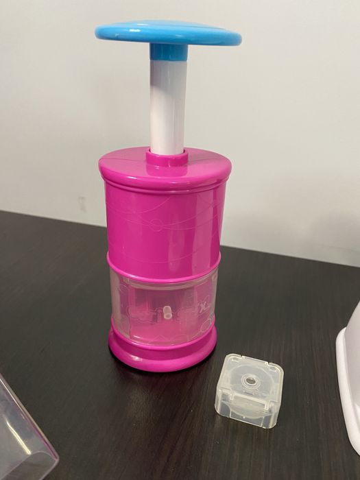 Zestaw do robienia bransoletek wraz akcesoriami