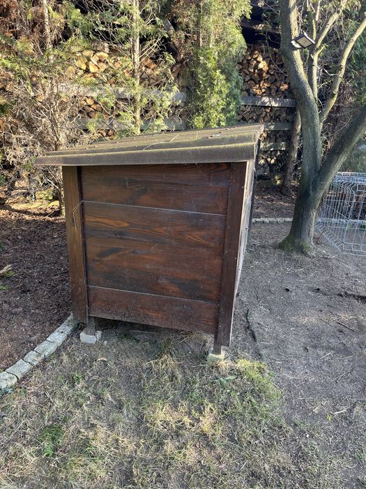 Drewniana klatka dla krolików