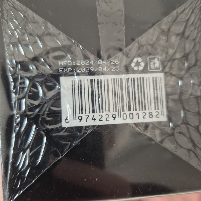 Podkład CC do twarzy