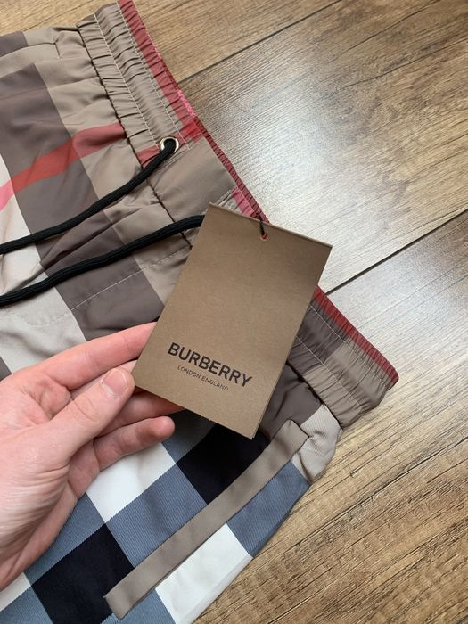 Shorts Burberry | Шорти Барберрі