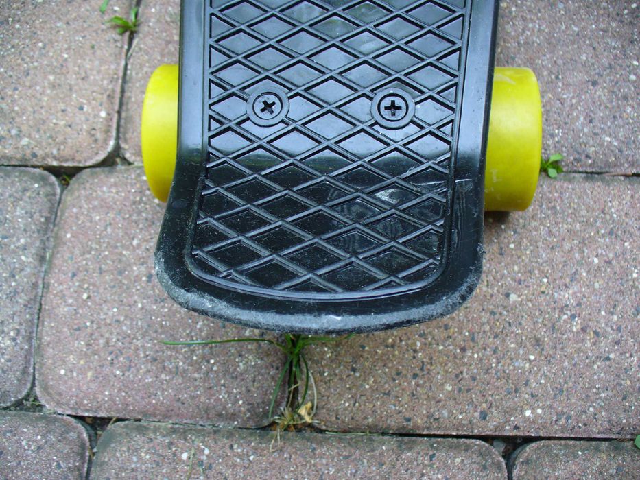 Deskorolka fiszka Cool Slide YOLOS PW-506 CZARNA 20-50kg STAN BDB -