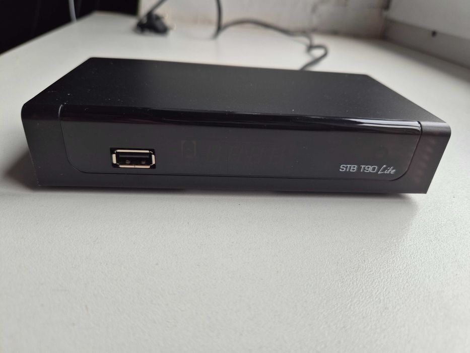 Dekoder Skymaster DVBT T2, pilot instrukcja.