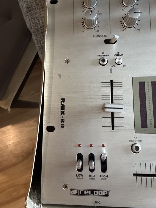 Mixer dyskotekowy reloop