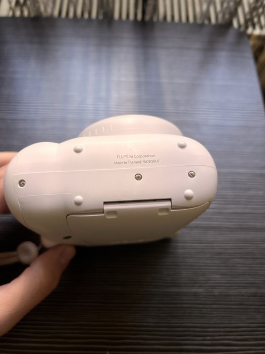 Фотоапарат Instax mini 12