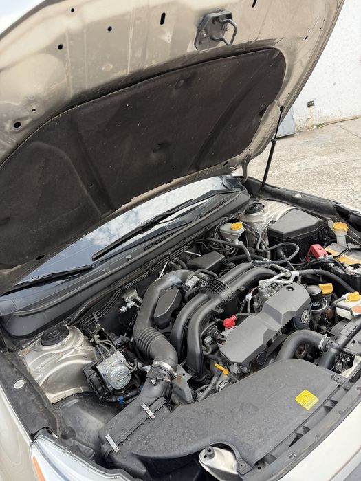 Subaru Legacy 2015г