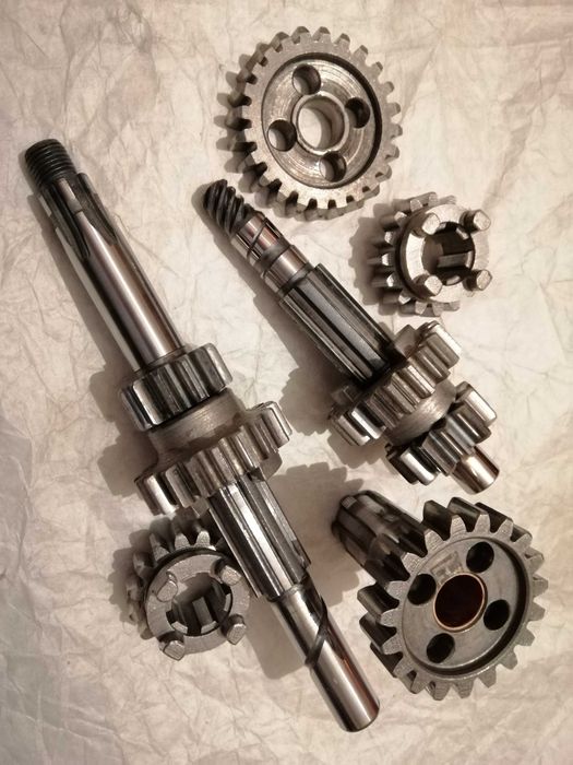 №55-ПЕРВЫЙ РАЗБОР-Коробка  пер. ЯВА/JAWA 634 Made in Czechoslovakia.