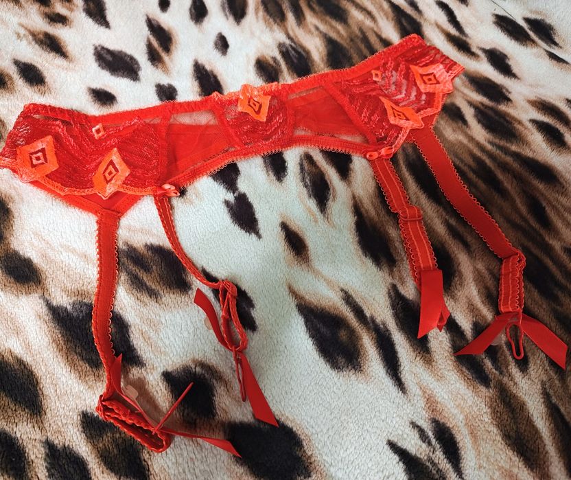 Сексуальный пояс для чулок Freya