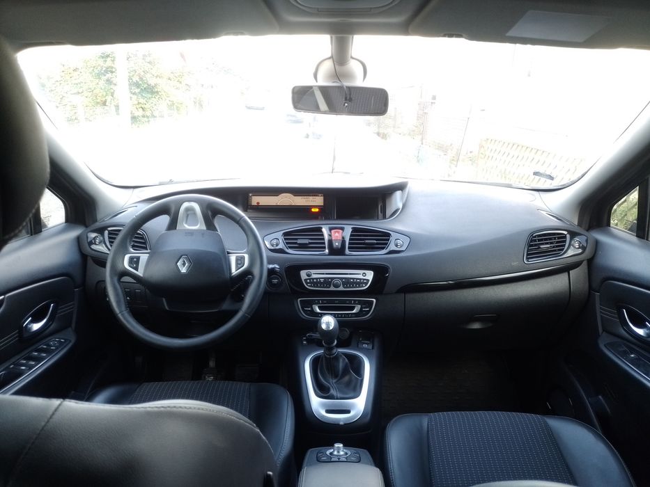 Renault Grand Scenic BOSE 2011 1.5 dCi