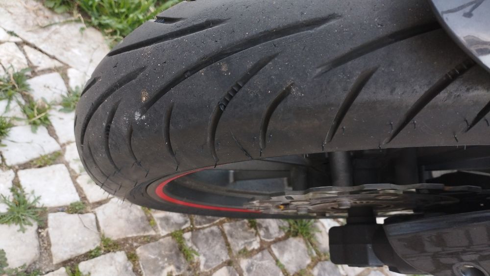 Moto Benelli 302s
