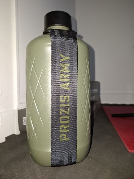 Garrafa Prozis Army
