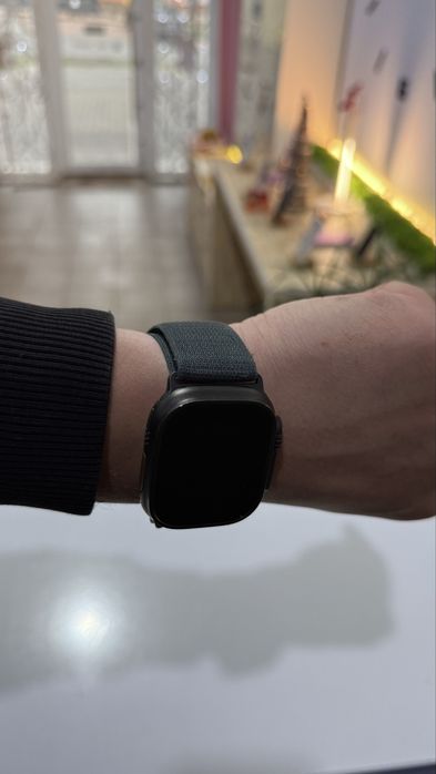 Apple watch Ultra 2 Black Titanium акб 100%