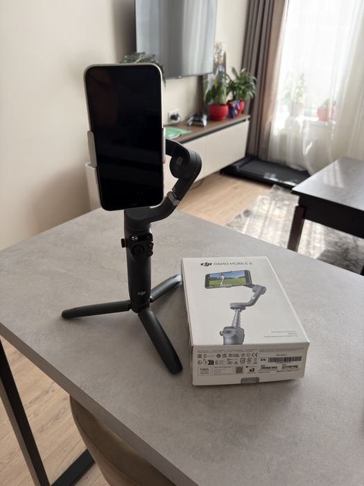 Стабілізатор DJI Osmo Mobile 6