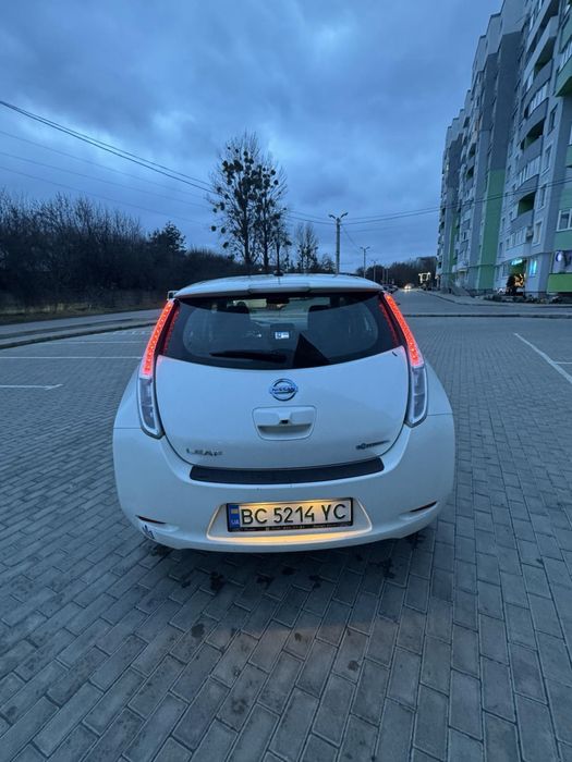 Nissan leaf 2013 рестал