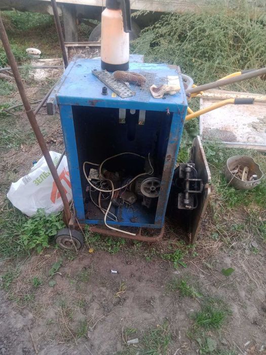 Продам оборудование для шиномонтажа на запчасти