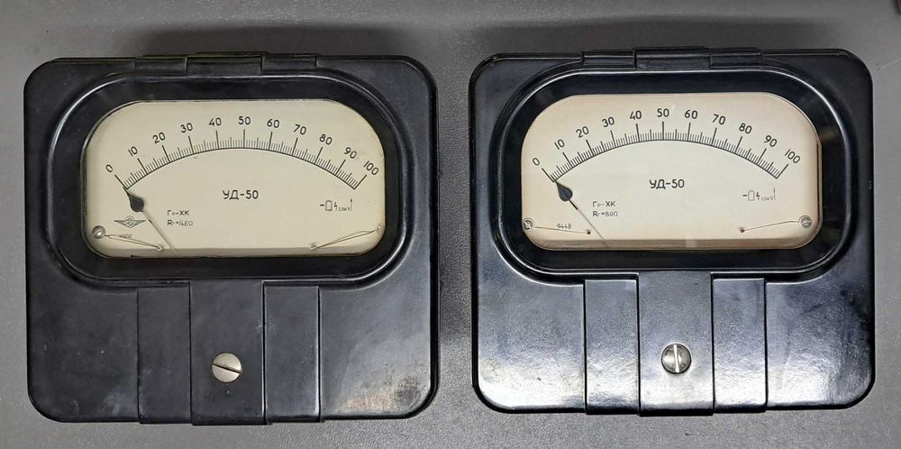 Radziecki miernik pomiarowy YD 50  2 szt.