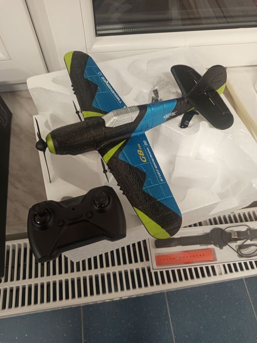 Zdalnie sterowany Samolot RC 4DRC G8 Glider – Powystawowy | LED