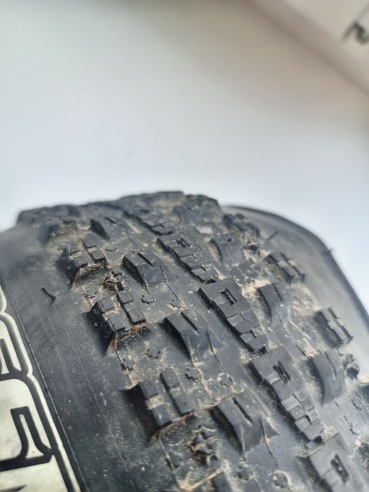 Безкамерні вело покришки, шатуни, велокофта, (schwalbe, maxxis