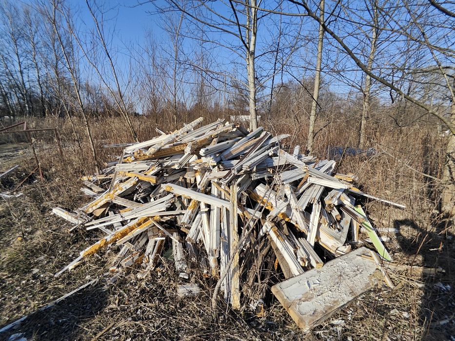Oddam za darmo drewno po rozbiórce