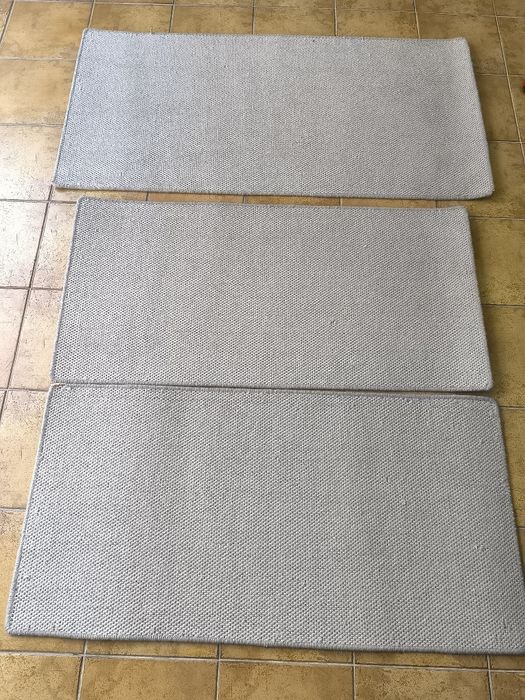 Tapetes de lã cor beige