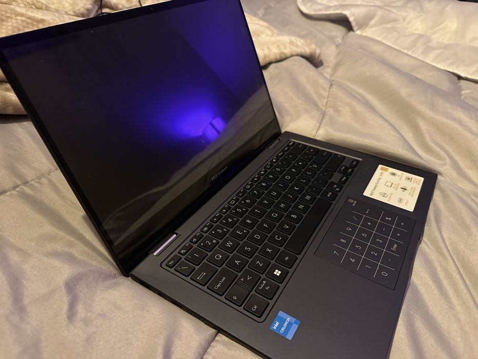 Asus vivobook 14 Flip