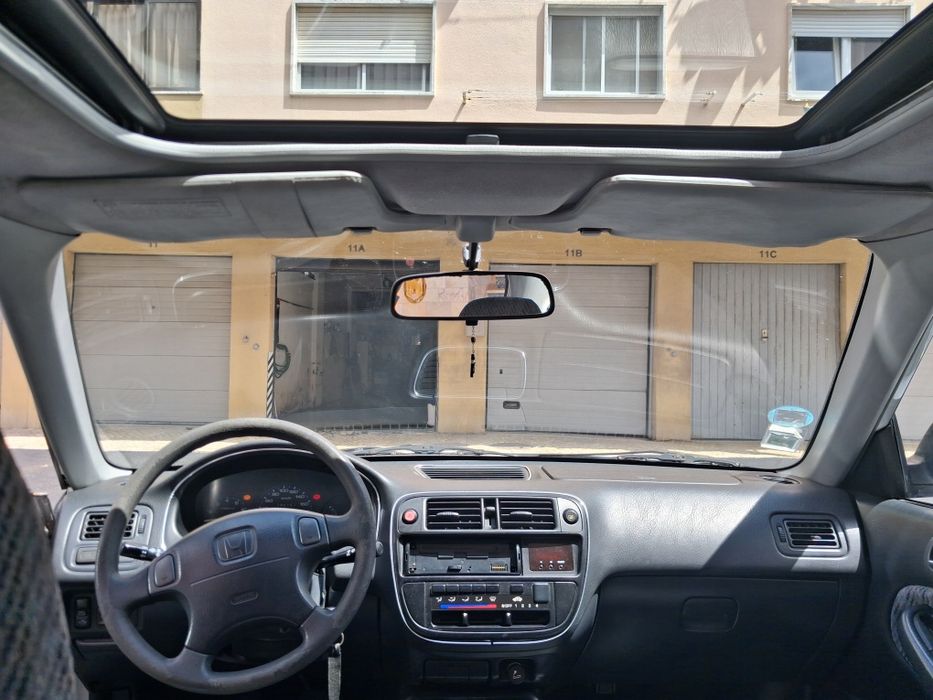 Honda civic sedan ej9 1.4 is