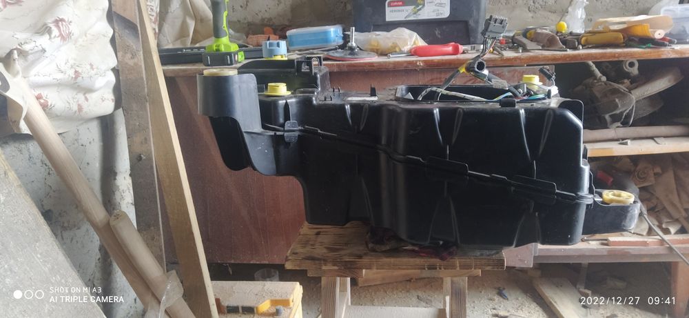 Бак AdBlue на Французский автомобиль, Пежо, Ситроен, и тд