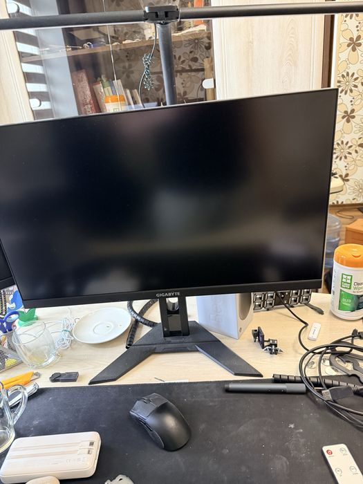 Монiтор TFT Gigabyte M27Q IPS 170Hz