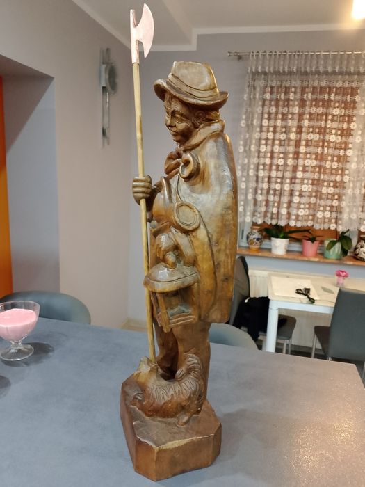 *Wyprzedaż*Stara figura halabardnika z drewna.65cm