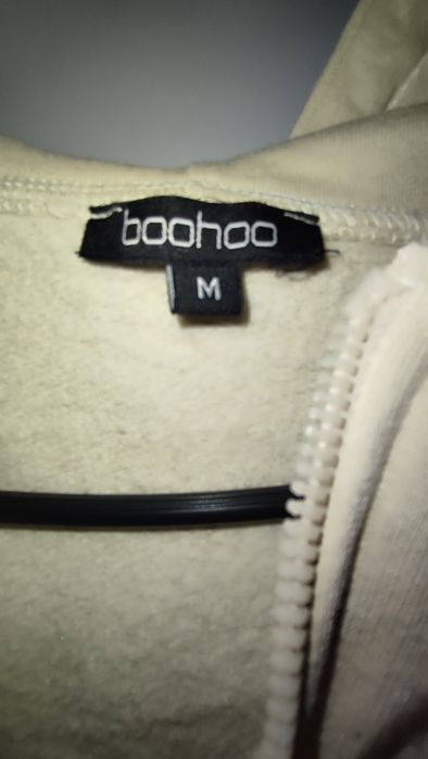 Krótka bluza rozpinana rozm. M Boohoo