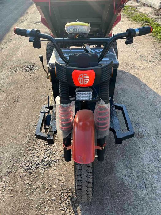 Електровізок для перевезення вантажів, самоскид Antdrive K1