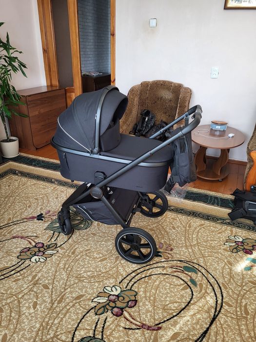 Дитяча коляска Карелло ультіма 2024 року