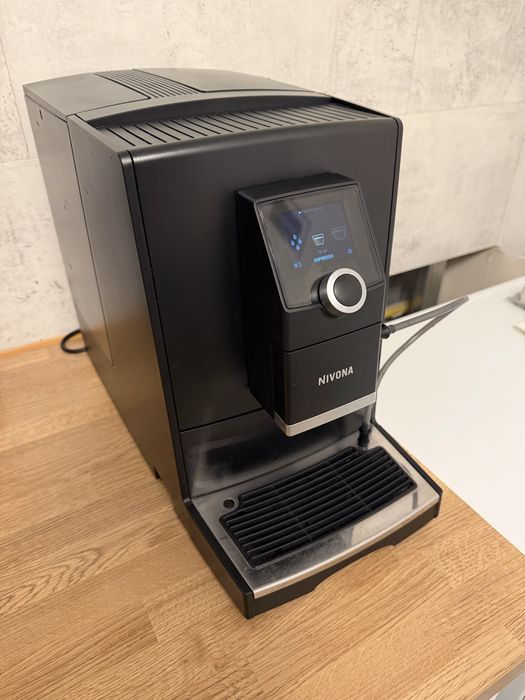 Ekspres automatyczny do kawy Nivona 791 CafeRomantica