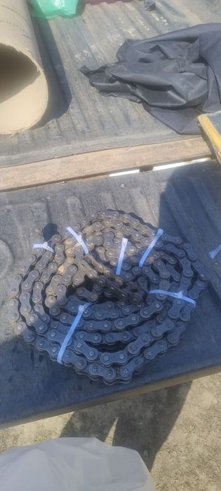 Łańcuch rolkowy Waryński 16ah 4.9m