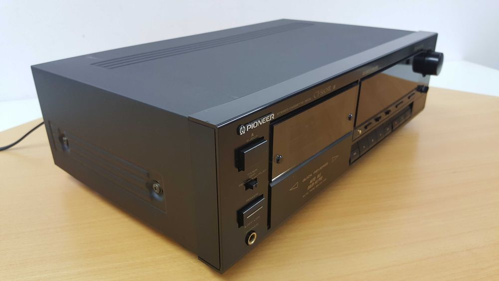 Magnetofon kasetowy Pioneer CT-S609R idealny stan