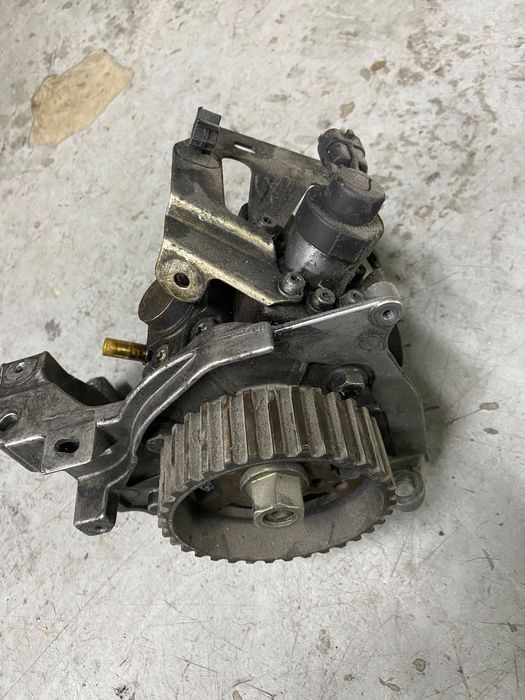 Bomba injectora 1.6hdi