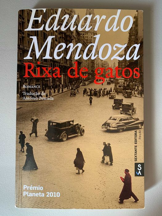 Cat Fight, by Eduardo Mendoza