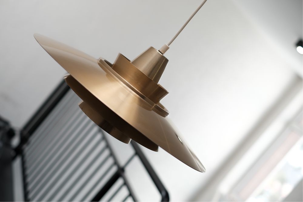 Lampa duńska, Superlight, proj. David Mogensen