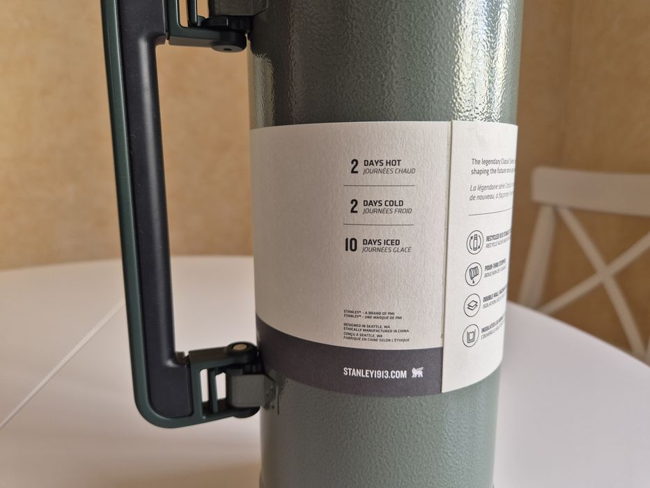 Термос Stanley 2.3 л Legendary Classic Зелений з США великий